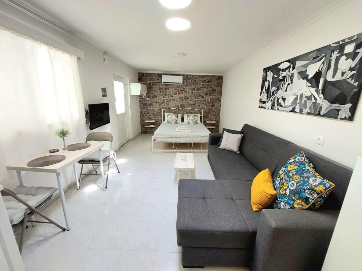 S For Studio - Detached, Close To City Center La Canea Esterno foto